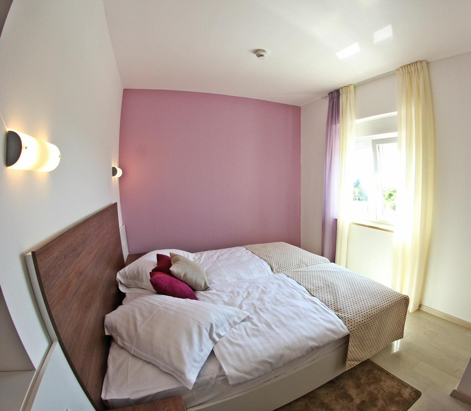 Badi Guest house