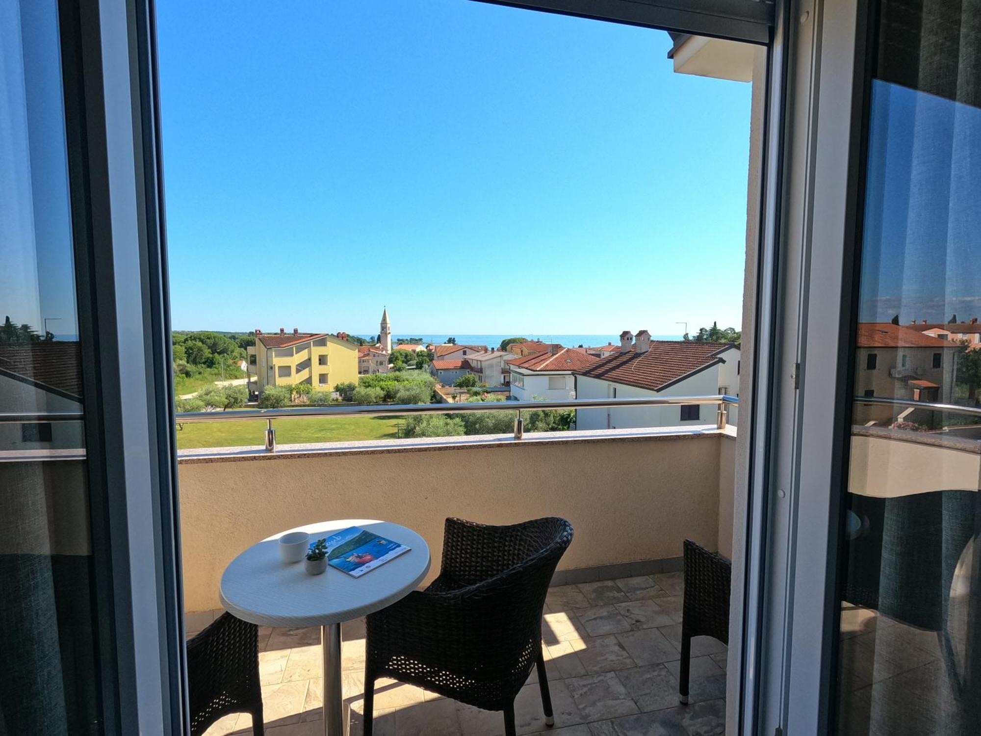 Badi 3* Lovrecica (Istria)