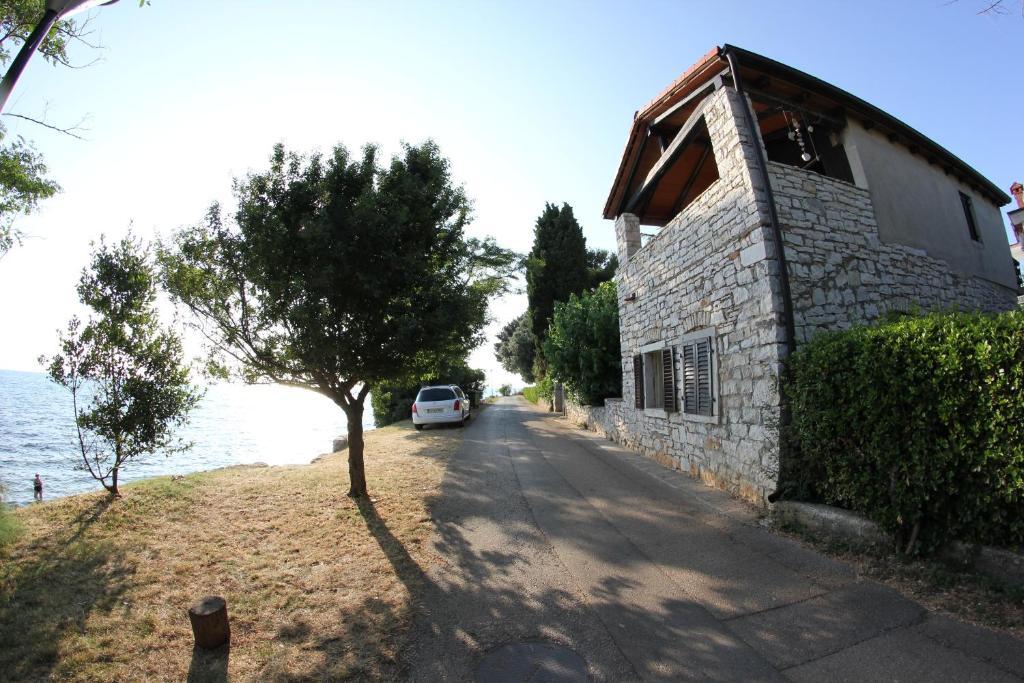 Badi 3* Lovrečica